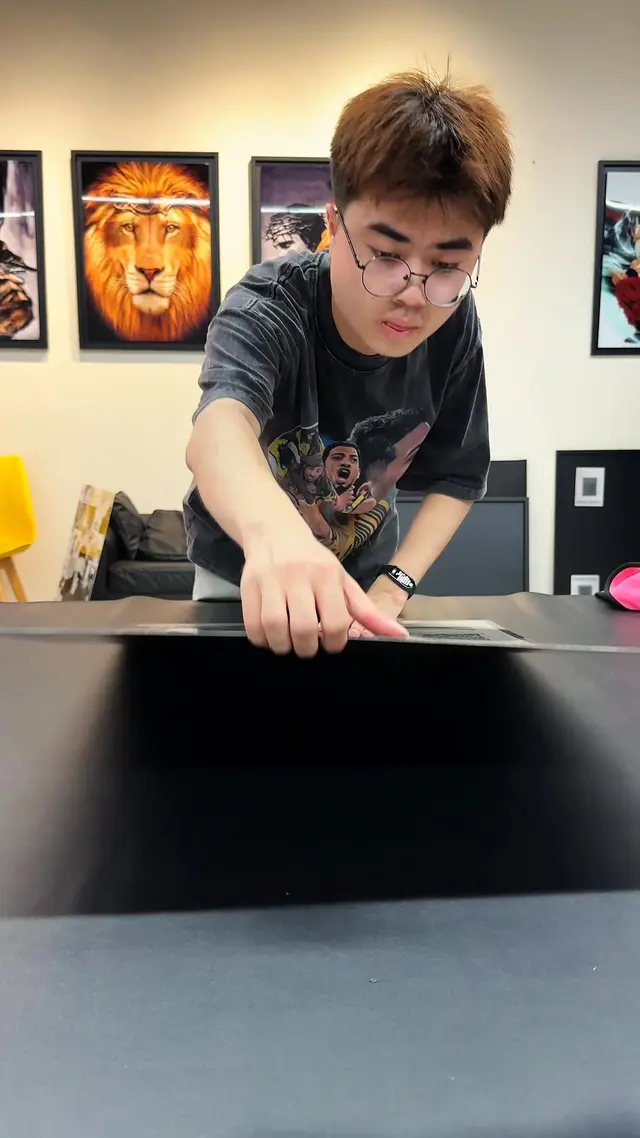 Metalposter