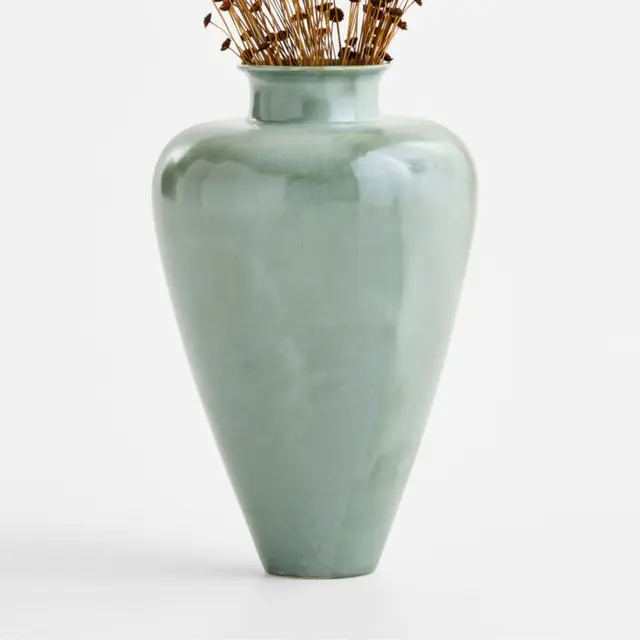 Crate and Barrel